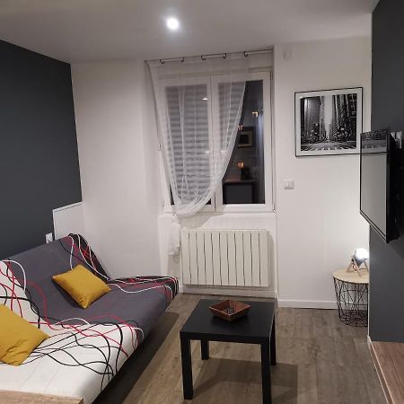 Studio Cosy Au Pied Du Metro Flachet فيليوربان المظهر الخارجي الصورة